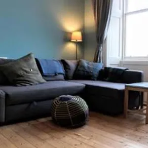  Apartment Bright Modern Arthurs Seat 2 Bedroom United Kingdom