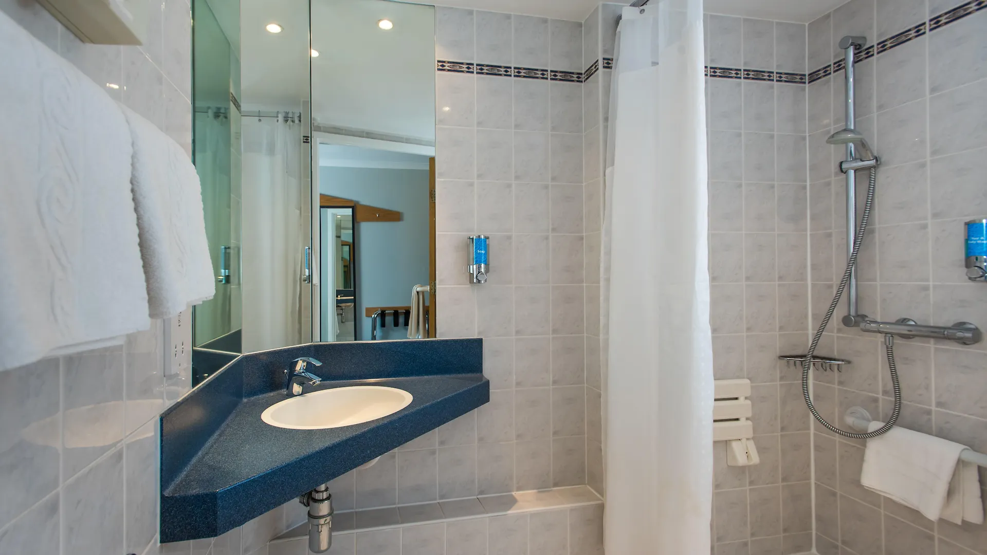 Hotel Holiday Inn Express Exeter East By Ihg